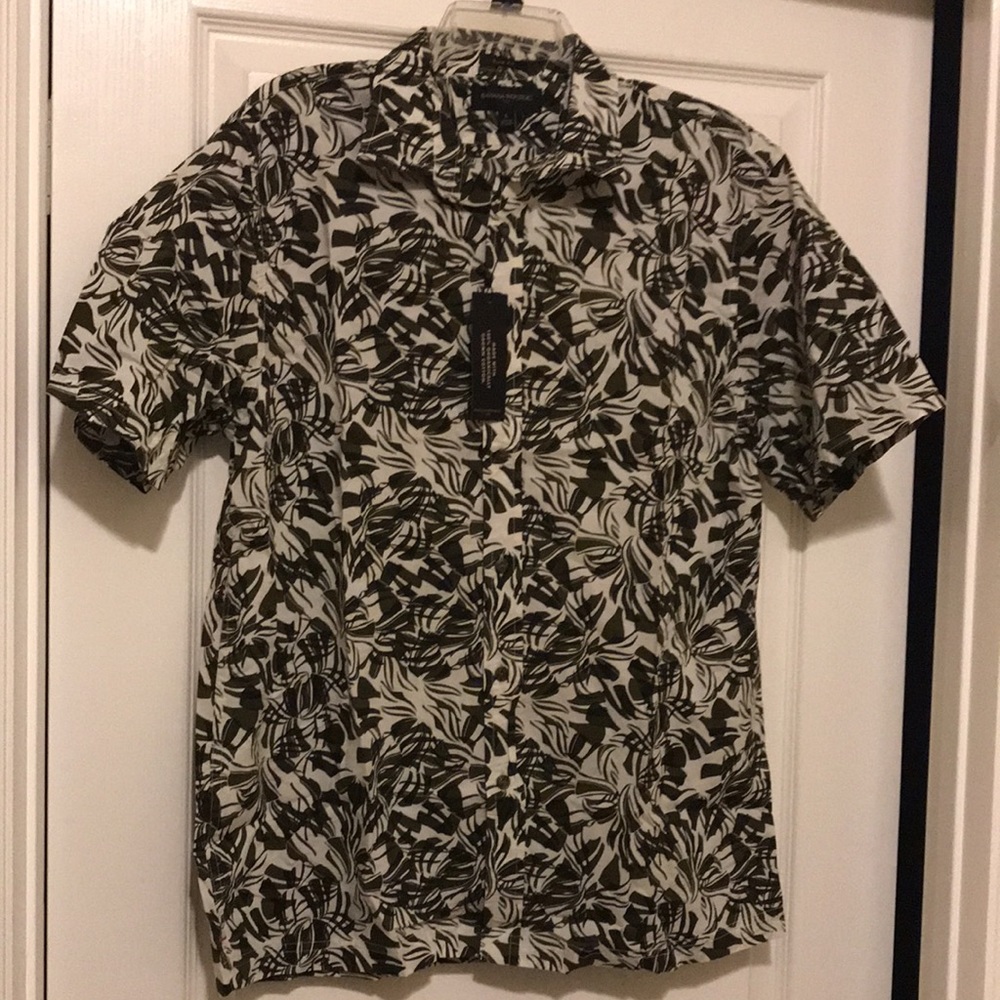 NWT Banana Republic SS Slim-Fit Organic Cotton Shirt